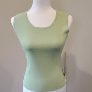 Women's Green Sleeveless Top